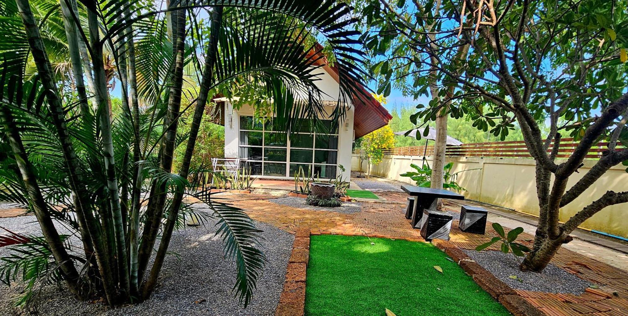 The Hillside Pranburi Resort Extérieur photo