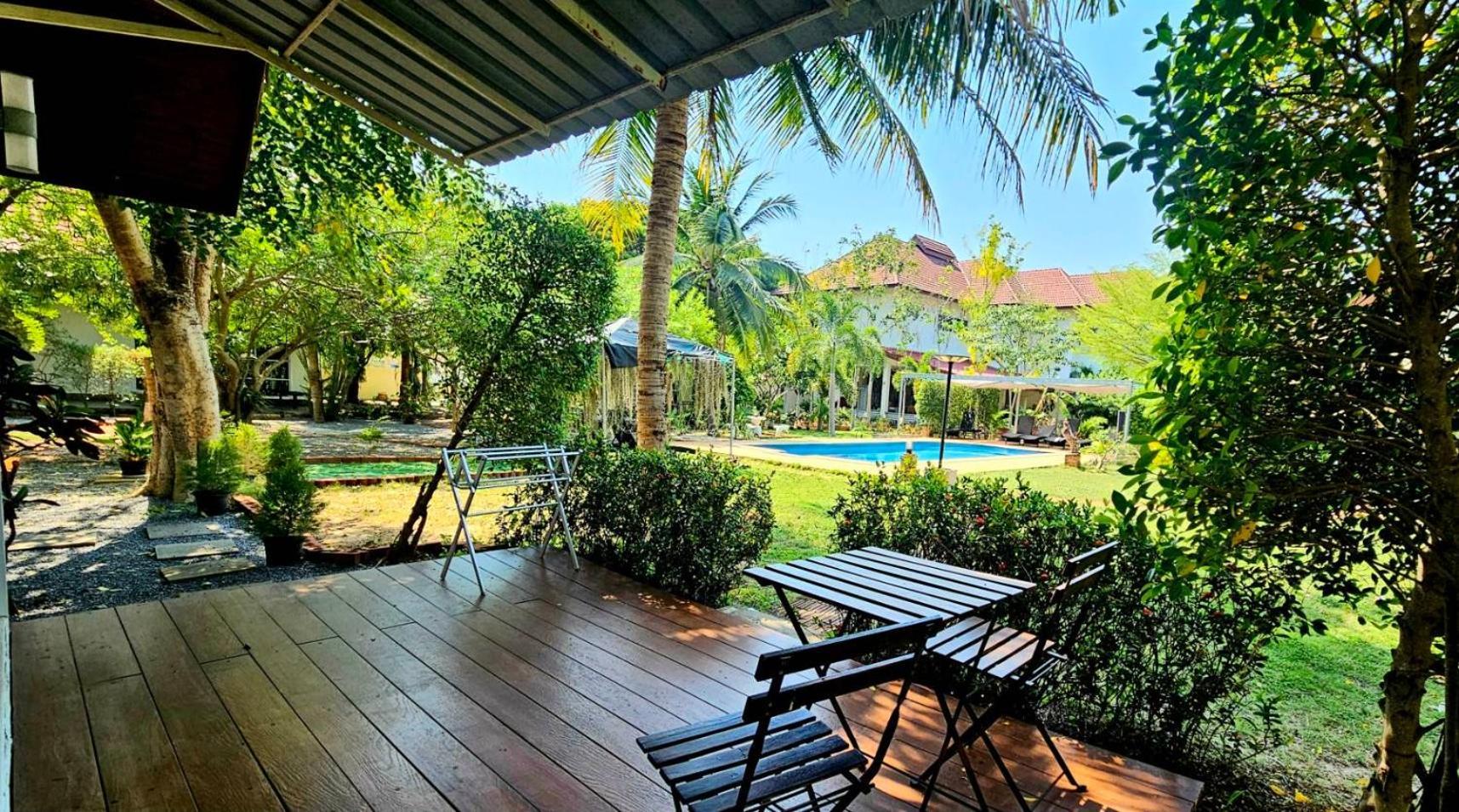 The Hillside Pranburi Resort Extérieur photo