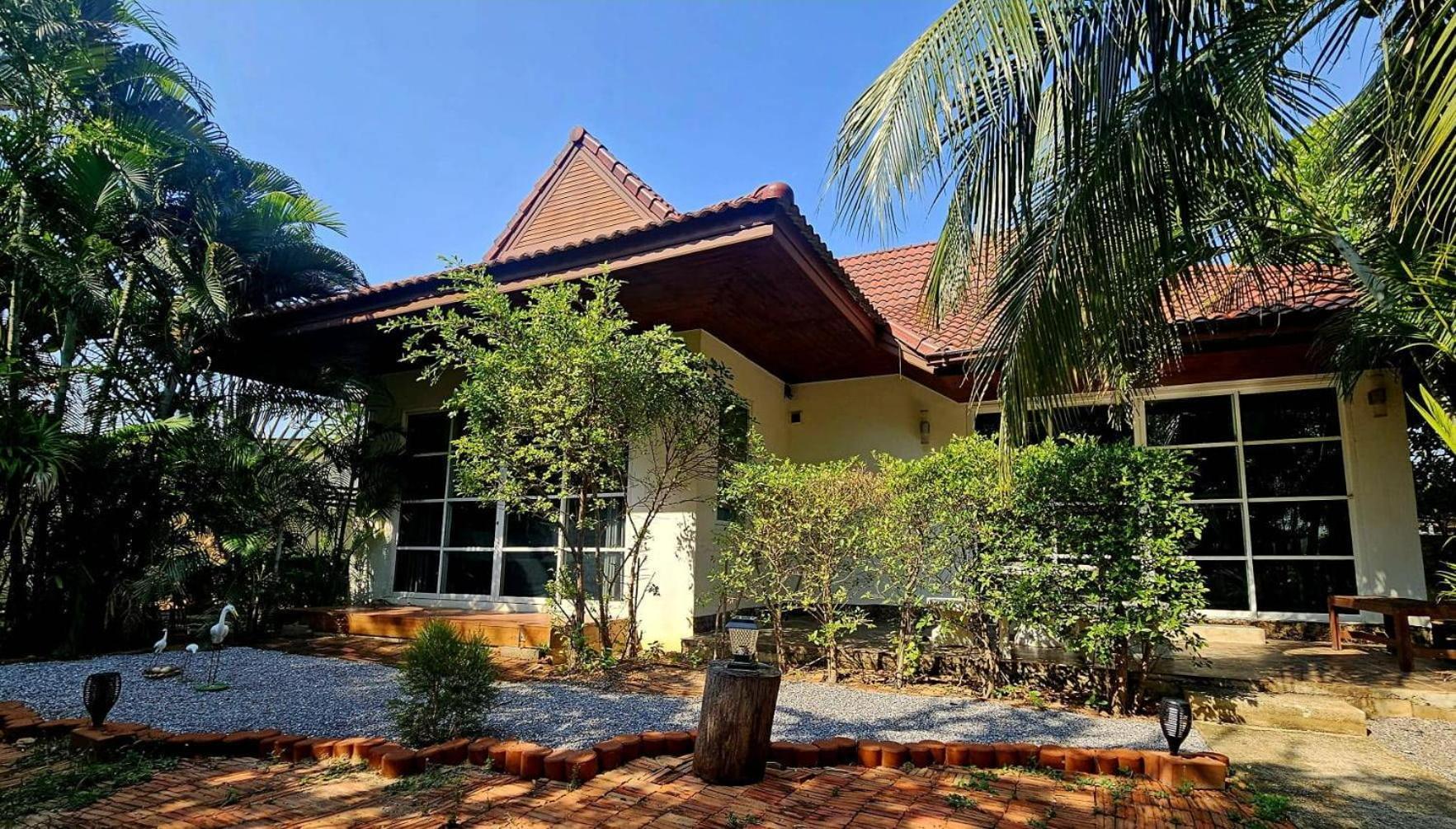 The Hillside Pranburi Resort Extérieur photo