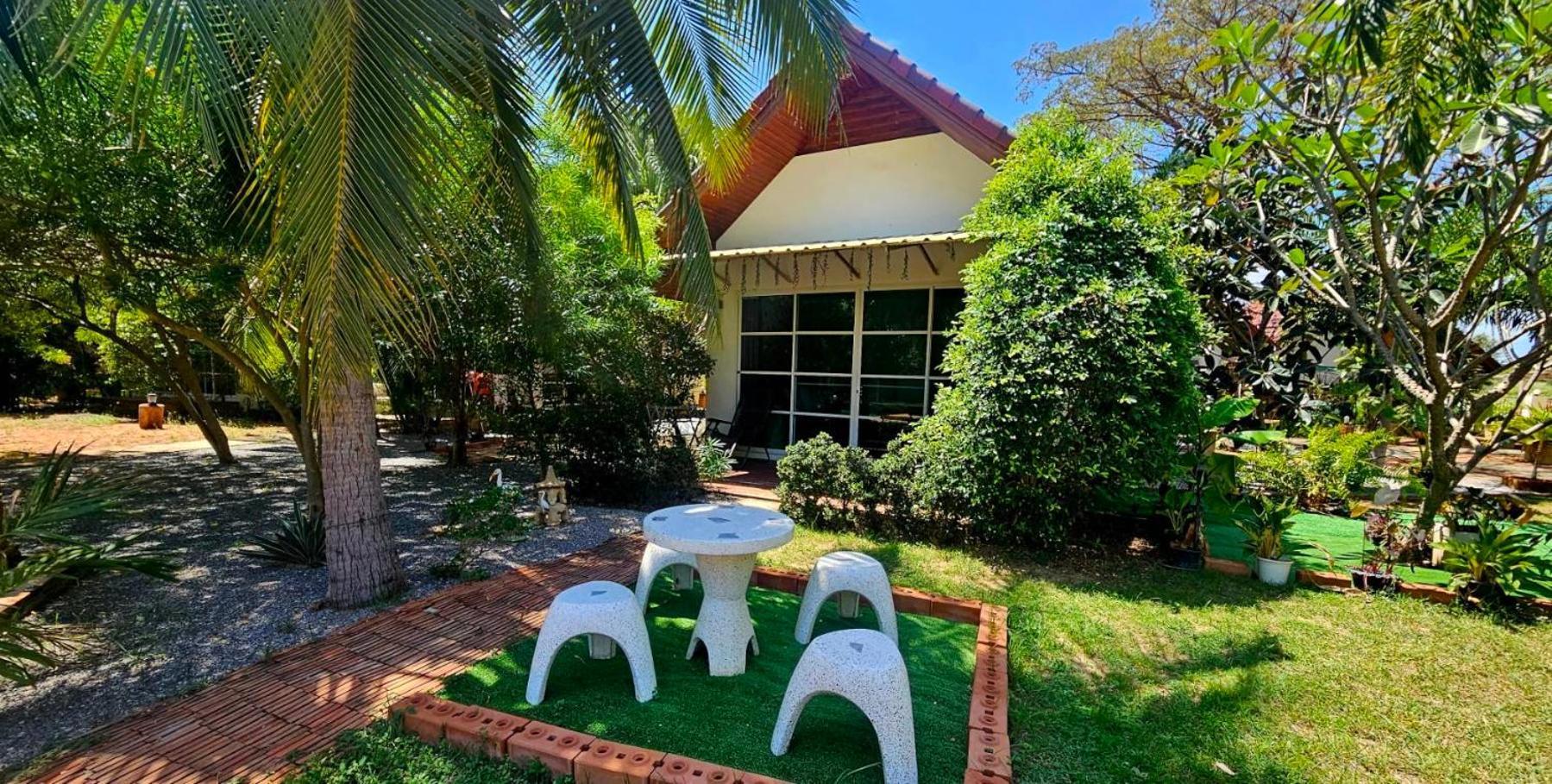 The Hillside Pranburi Resort Extérieur photo