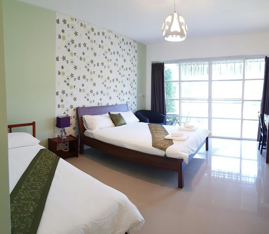 The Hillside Pranburi Resort Extérieur photo