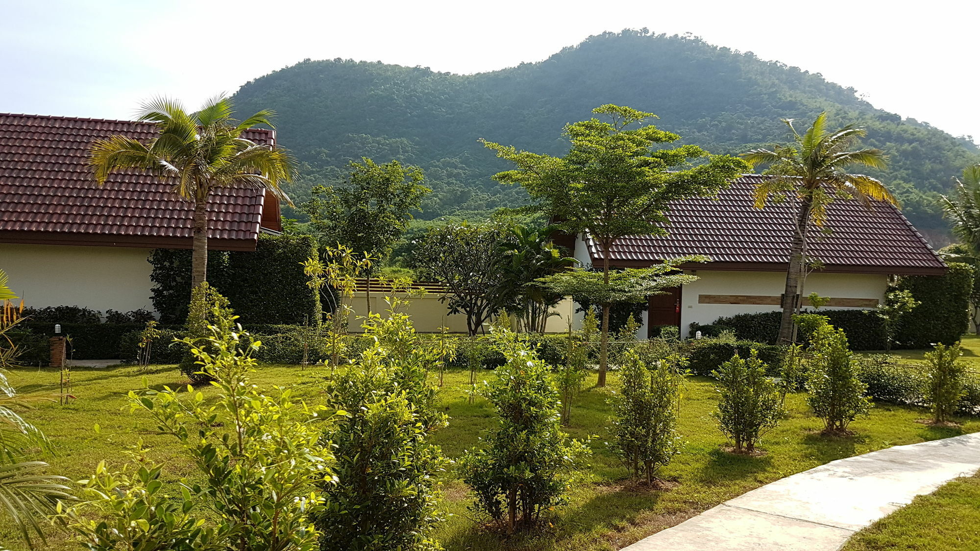 The Hillside Pranburi Resort Extérieur photo